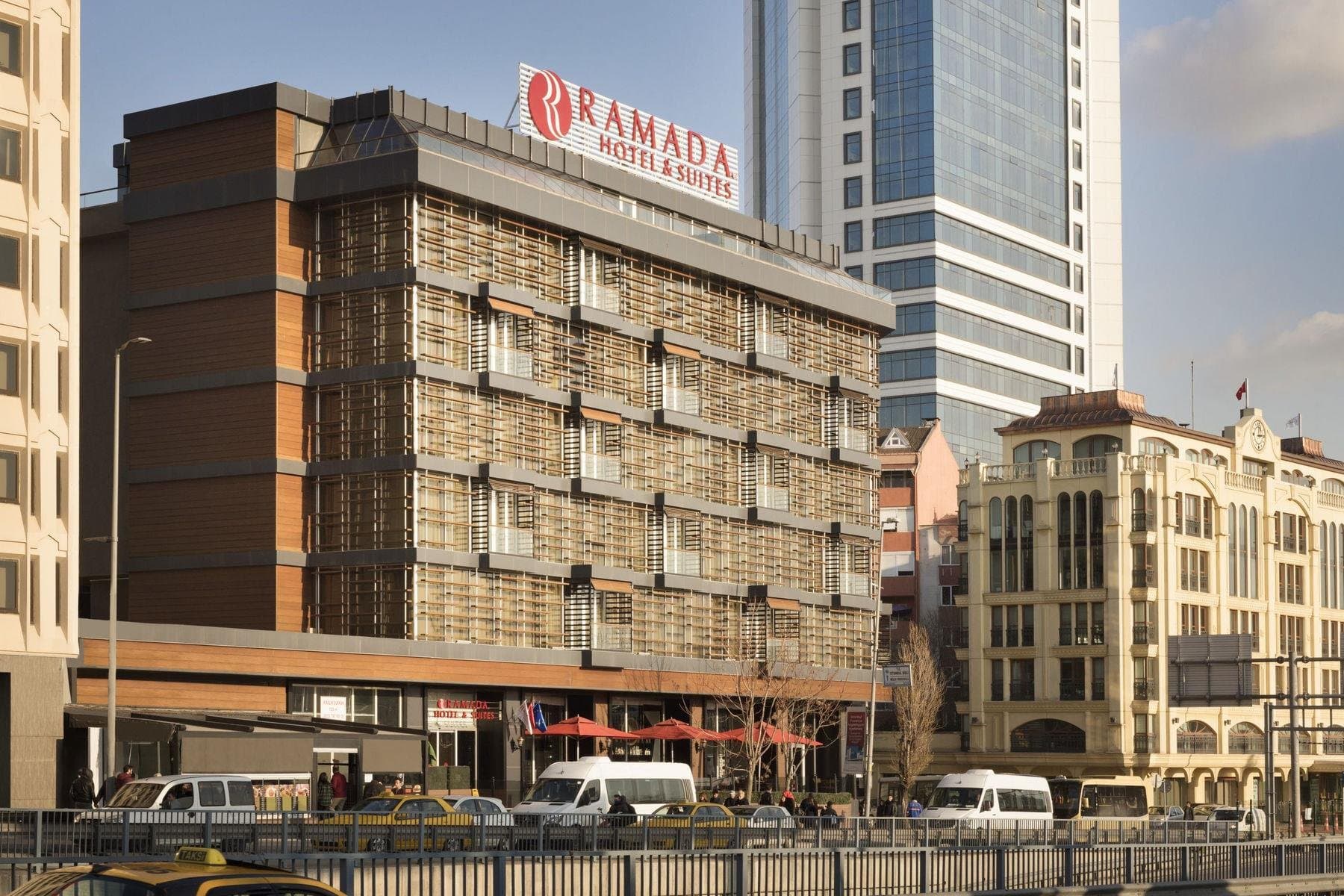 Ramada Hotel & Suites - Otel Projesi